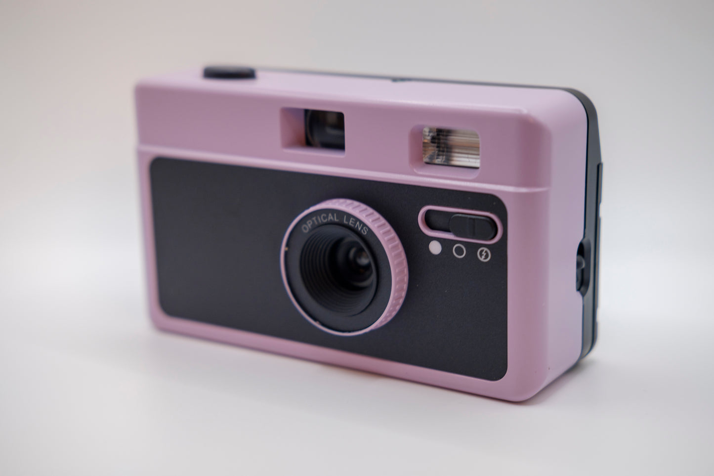 The LoFi Lumi:  Retro 35mm Reusable Film Camera With Built-in Flash